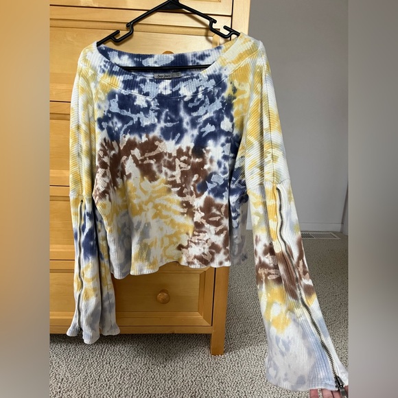 M, splatter print long sleeve - Picture 4 of 4